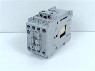 allen-bradley-100-c12d10-ser-a-8kv-690v-32a-100-c12d-top-zustand-80825-1.jpg