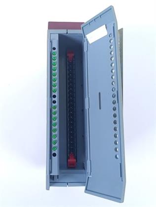ik-industry/pd/bundr-di-475-3di4756-digital-input-module-rev1100-unused-und-ovp-78427-5.jpg