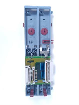 ik-industry/pd/bundr-rack-backplane-2bp3004-rev0200-top-zustand-78512-3.jpg