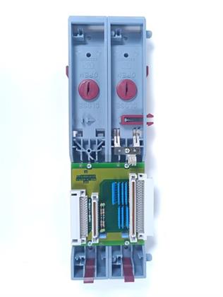 ik-industry/pd/bundr-rack-backplane-2bp3004-rev0300-top-zustand-78513-3.jpg