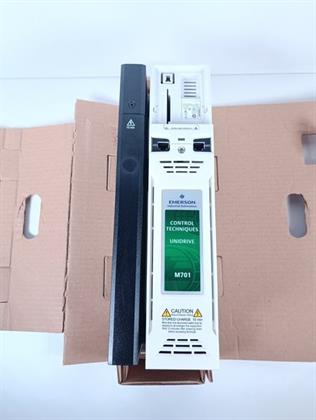 ik-industry/pd/control-techniques-unidrive-m-m701-044-00150-a-101-00-ab100-tested-und-unused-ovp-78534-3.jpg