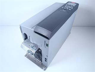 danfoss-fc-302p15kt5e20h1xgxxxxsxxxxa0bxcxxxxdx-pn-131f8887-testedund-top-zustand-78236-1.jpg