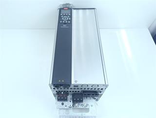ik-industry/pd/danfoss-fc-302p22kt5e20h1xgxxxxsxxxxalbxcxxxxdx-131x4421-22kw-400v-tested-top-78697-3.jpg