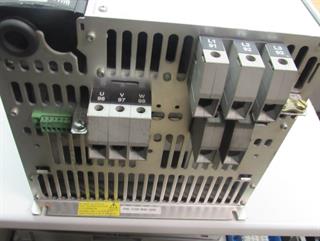 ik-industry/pd/danfoss-vlt6062-ht-175z7035-vlt6062ht4c20str3dlf00a00c0-400v-89a-45kw-top-zustand-70716-4.jpg