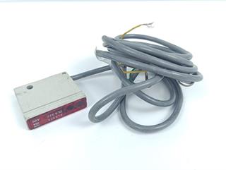 elesta-ols322a96-reflexions-lichtschranke-top-zustand-80998-1.jpg