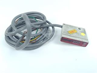 ik-industry/pd/elesta-ols322a96-reflexions-lichtschranke-top-zustand-80998-2.jpg