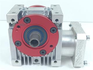 ik-industry/pd/guedel-winkel-getriebe-403000-ratio-2400-i-ae-030-l-neu-unbenutzt-82352-3.jpg