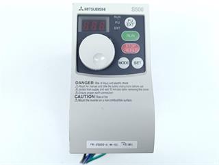 ik-industry/pd/mitsubishi-fr-s520s-04k-ec-230v-04kw-electric-inverter-tested-64861-3.jpg
