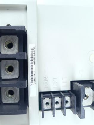 ik-industry/pd/mitsubishi-mds-b-cve-260-power-supply-unit-top-zustand-79130-3.jpg