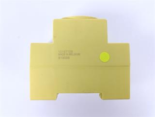 ik-industry/pd/murr-elektronik-schaltschrank-steckdose-art-no-10167159-16a-250v-top-zustand-78607-2.jpg