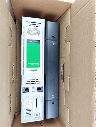 ik-industry/pd/nidec-control-techniques-unidrive-m-m702-054-00270-a-m702-05400270a-unused-ovp-78084-4.jpg