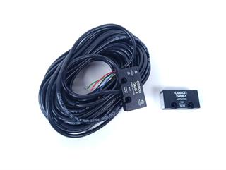 ik-industry/pd/omron-d40b-1d10-non-contact-safety-switch-sensor-unused-und-ovp-78805-3.jpg