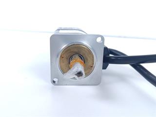 ik-industry/pd/omron-servomotor-r7m-a03030-s1-d-400w-200v-3000-rmin-motor-unused-und-ovp-78869-6.jpg