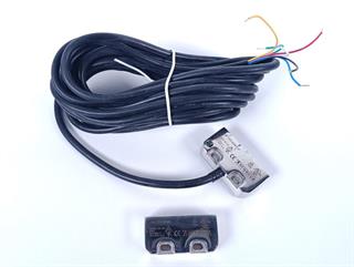 ik-industry/pd/omron-techno-gr-f3s-tgr-nsmc-20-05-unused-und-ovp-78761-4.jpg