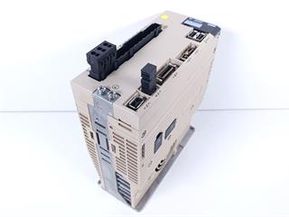 omron-yaskawa-servopack-sgdv-08a11a-oy-top-zustand-78824-1.jpg