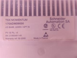 ik-industry/pd/schneider-automation-sa-tsx-momentum-170adm39030-170fnt11001-top-zustand-80193-4.jpg