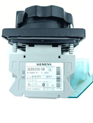 ik-industry/pd/siemens-3ld2203-0tk51-3ld9200-5b-hauptschalter-400v-95kw-top-zustand-78393-4.jpg