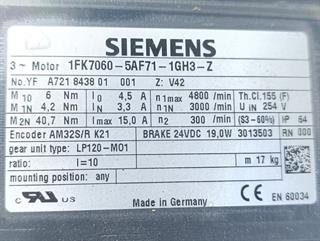 ik-industry/pd/siemens-3motor-1fk7060-5af71-1gh3-45a-4800min-z-v42-ratio-i10-unused-82709-4.jpg