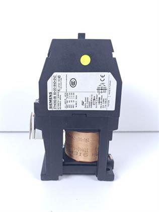 ik-industry/pd/siemens-3p4382-0b-8s2oe8no2nc-hilfsschuetz-top-zustand-78291-2.jpg