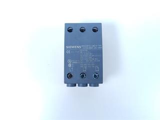 ik-industry/pd/siemens-3rv2915-5b-3-phasen-einspeiseklemme-top-zustand-78384-2.jpg