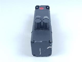 ik-industry/pd/siemens-brushless-servomotor-1ft6034-4ak71-3aa2-tested-und-top-zustand-82172-3.jpg