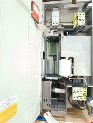 ik-industry/pd/siemens-mc-p2-6se7027-2td71-z-e-st-a-tested-und-top-zustand-81858-3.jpg