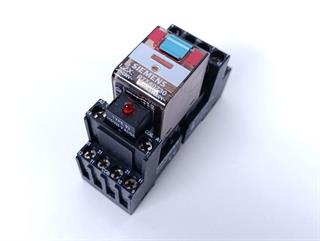 siemens-pt78704-12a-300vac-pt580730-230v-6a250v-neuwertig-78027-1.jpg