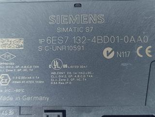 ik-industry/pd/siemens-simatic-s7-6es7-132-4bd01-0aa0-6es7-193-4ca30-0aa0-top-zustand-79221-5.jpg