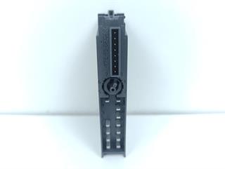 ik-industry/pd/siemens-simatic-s7-6es7-132-4bd02-0aa0-4-do-dc-24v-e02-6es7132-4bd02-0aa0-neuwertig-82429-3.jpg