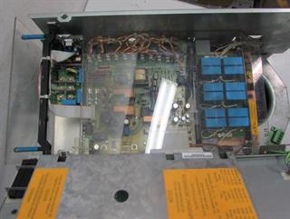 ik-industry/pd/siemens-simoreg-6ra7081-6gv62-0-cud1-und-adb-card-dc-converter-top-zustand-70431-4.jpg