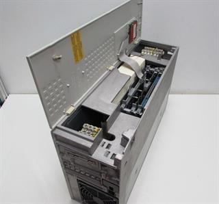ik-industry/pd/siemens-simovert-vc-6se7022-6ec61-erzsta-cuvc-scb2-t300-tested-top-zustand-51610-3.jpg