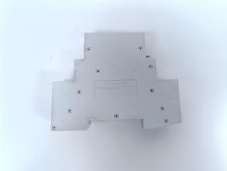 ik-industry/pd/siemens-sinamics-5sw3300-hilfsschalter-6a-230v-top-zustand-78381-3.jpg