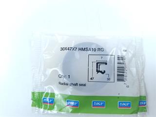 ik-industry/pd/skf-radialwellendichtringe-30x47x7-hmsa10-rg-unused-und-ovp-80247-3.jpg
