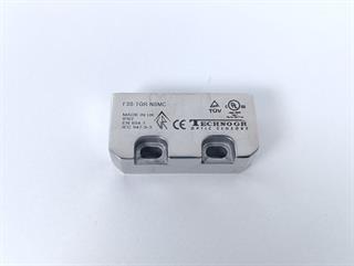 ik-industry/pd/techno-gr-f3s-tgr-nsmc-20-05-magnetischer-sicherheitsschalter-top-zustand-78890-4.jpg