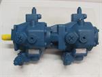 mannesmann-rexrop-2x-pv7-1525-30re01mc0-16-hydraulik-pumpe-00580383-unused-70397-2.jpg