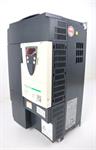schneider-electric-altivar-61-atv61hd15n4z-15kw-400v-top-zustand-53749-2.jpg