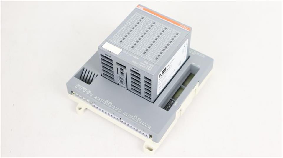 ABB 1SAP800300R0010 07DC91-AD A2 1SAP240100R0001 DC532 D3 UNUSED