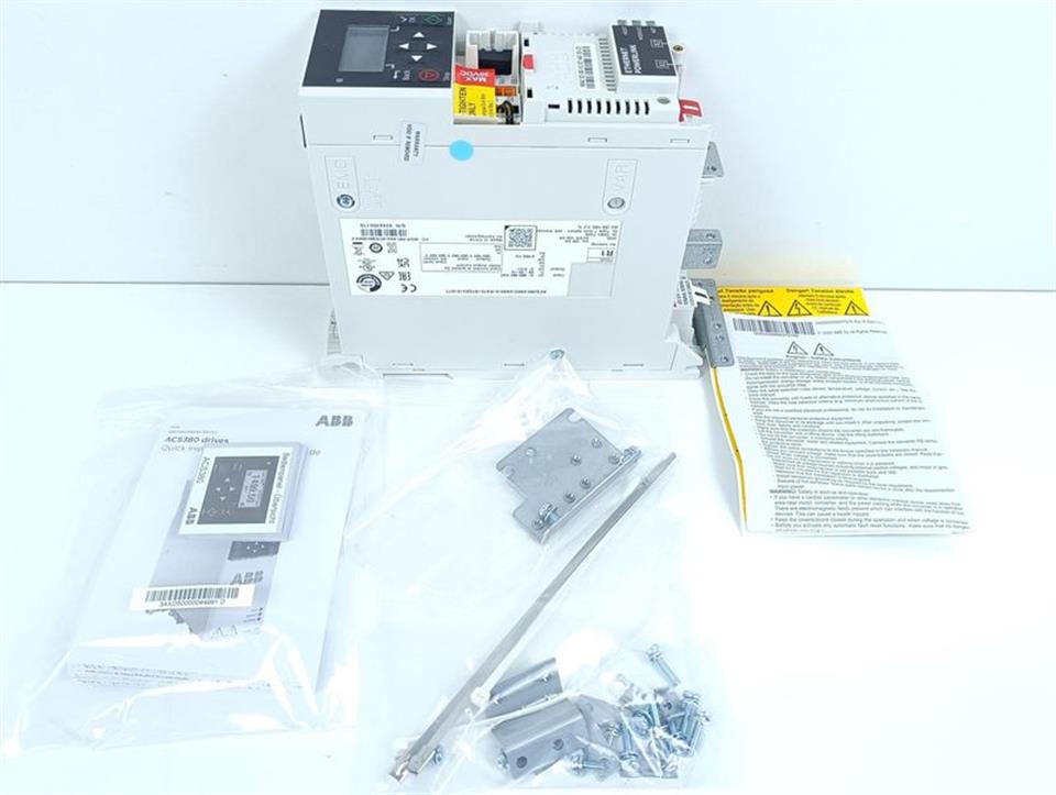 abb-acs380-machinery-drive-module-acs380-040c-04a0-4k470n7583x1677-unused-84405-2.jpg