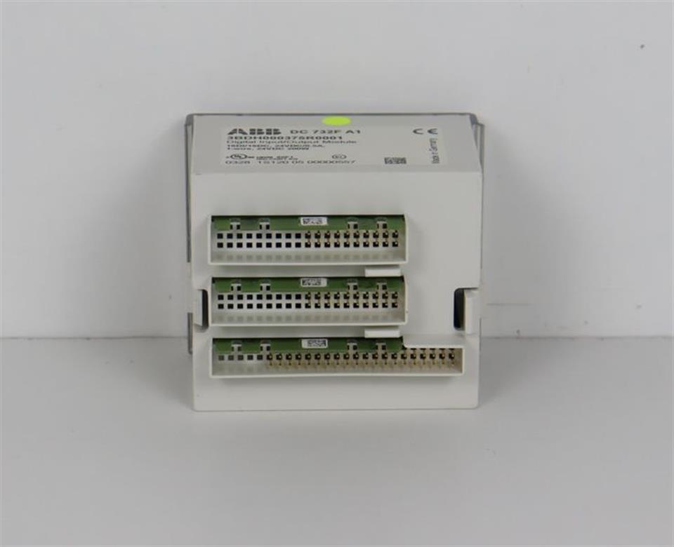 ABB DC 732F A1 Digital Input/Output Module 3BDH000375R0001 TOP ZUSTAND