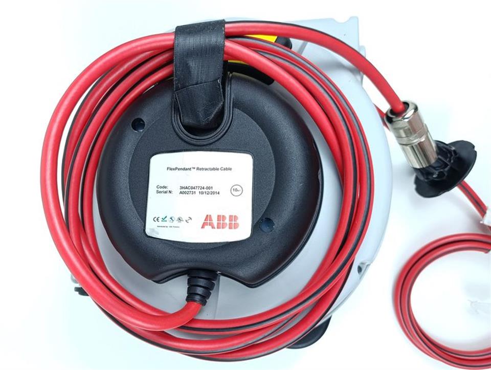 ABB DSQC 679 3HAC028357-001 REV.:13 + 3HAC047724-001 TESTED & TOP ZUSTAND