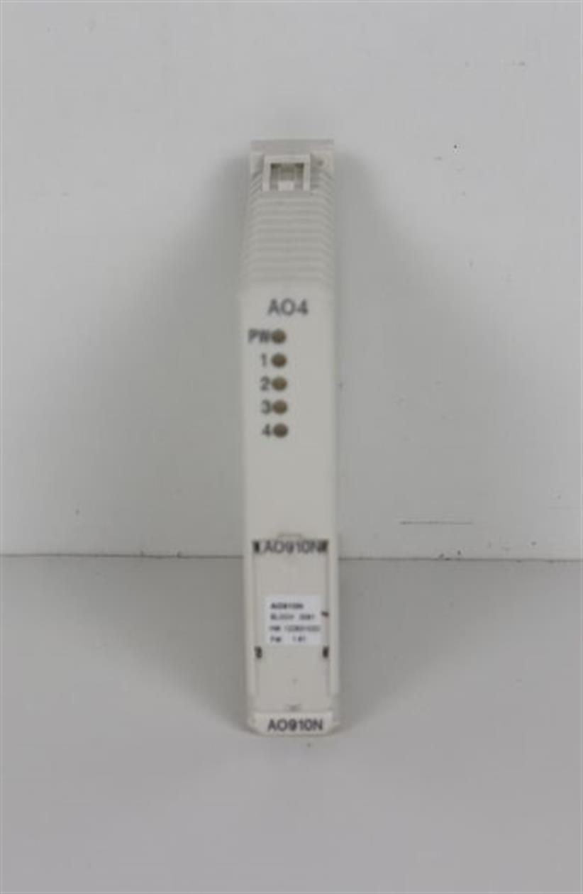 abb-s900-analog-output-ao4-ao910n-top-zustand-61859-3.jpg