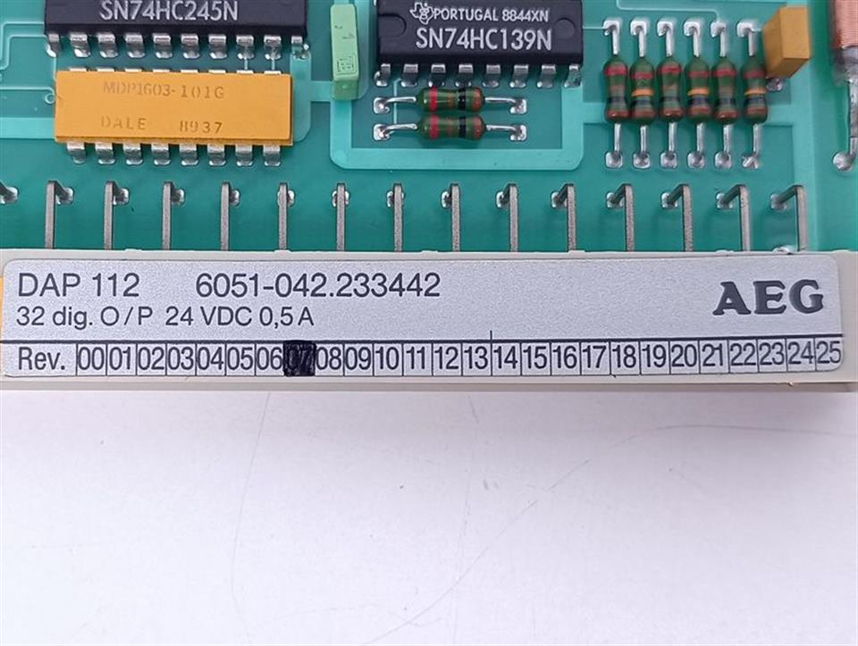 aeg-dap-112-digital-ausgangskarte-32-dig-op-6051-042233442-rev-07-top-zustand-84205-5.jpg