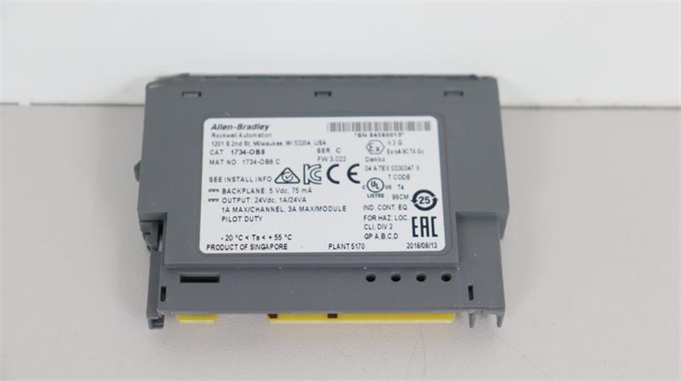 allen-bradley-cat-1734-0b8-ser-c-fw-3022-unused-und-ovp-59269-2.jpg