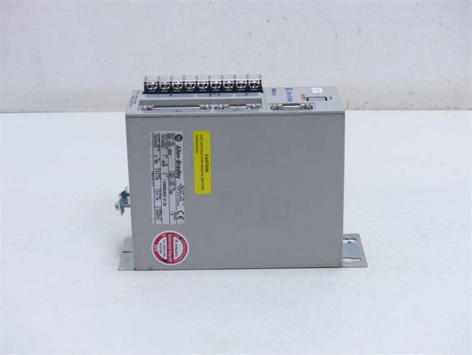 allen-bradley-ultra-3000i-2098-dsd-005x-servo-drive-neuwertig-50358-2.jpg