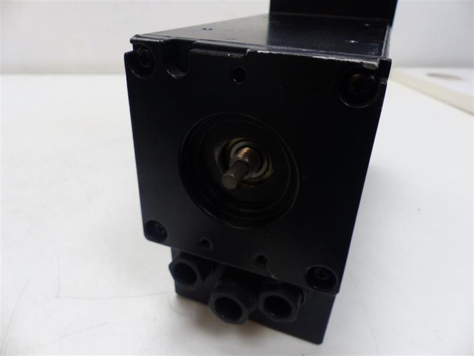 AMK Tornado DK65-16 3PH Motor 0.37KW Getriebe Motor UNUSED UNBENUTZT