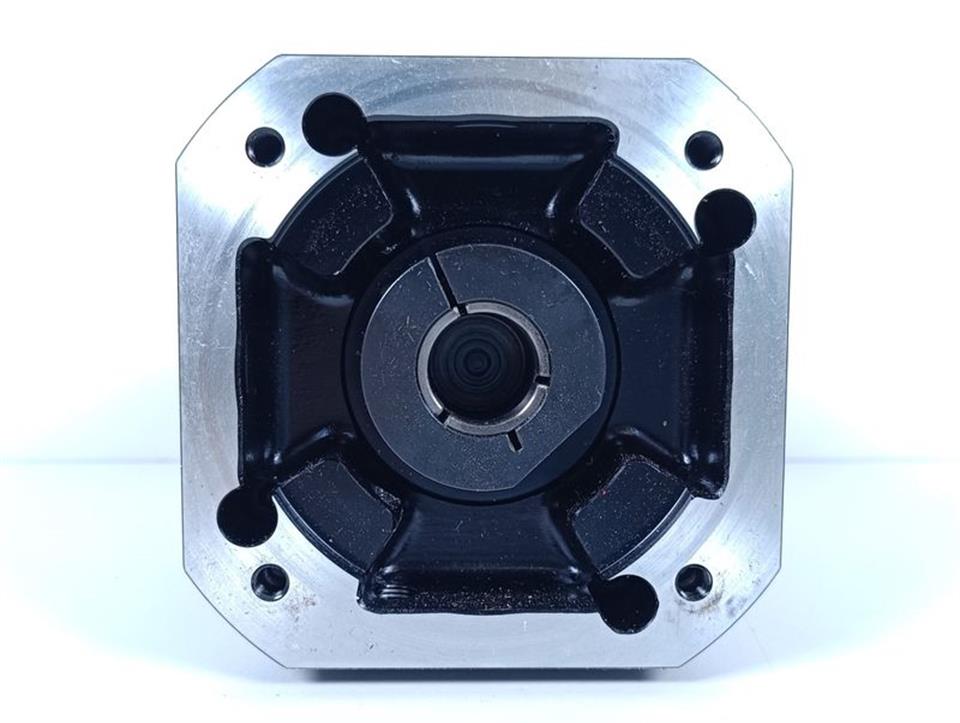 APEX DYNAMICS Getriebe AF075-S2-P1 Ratio: 010:1 NEUWERTIG