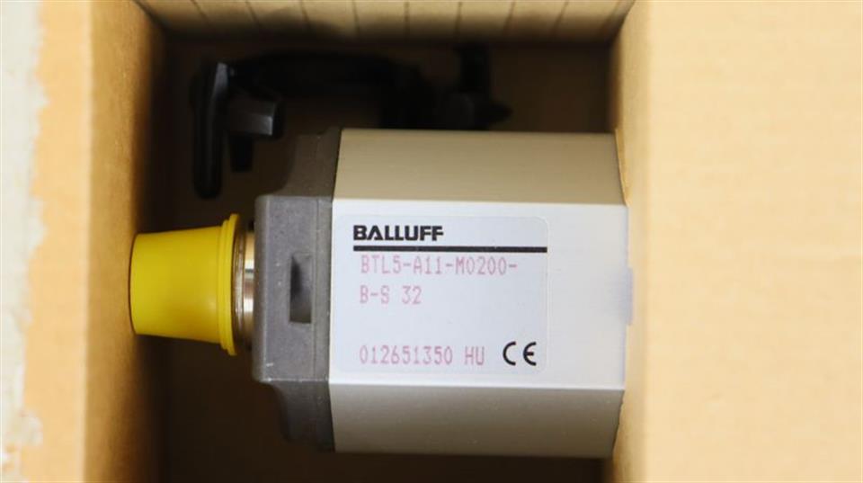 balluff-btl5-a11-m0200-b-s-32-micropulse-wegaufnehmer-unused-und-ovp-59589-4.jpg