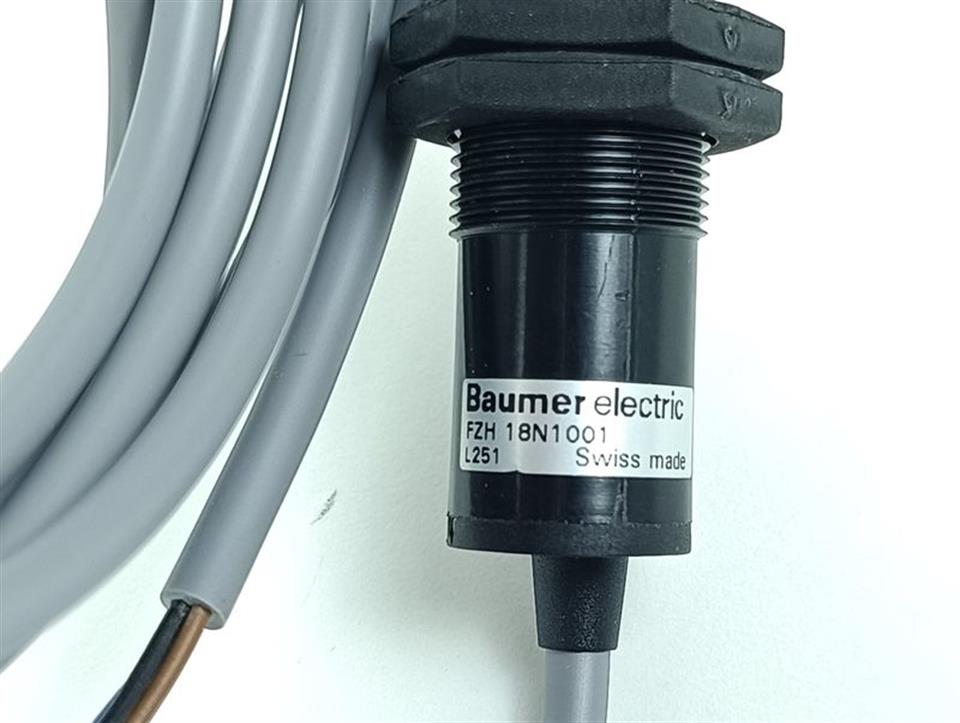 baumer-electric-fzh-18n1001-optoelektronischer-sensor-fzh18n1001-unused-80967-3.jpg