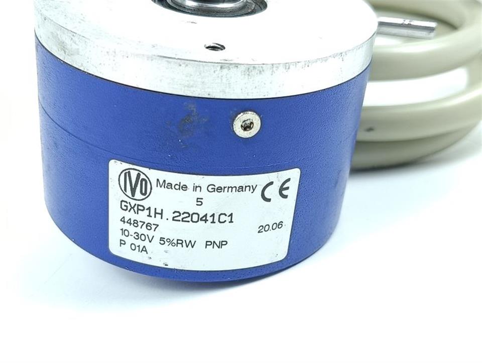 baumer-gxp1h22041c1-idnr-448767-10-30v-55rw-pnp-top-zustand-81340-3.jpg