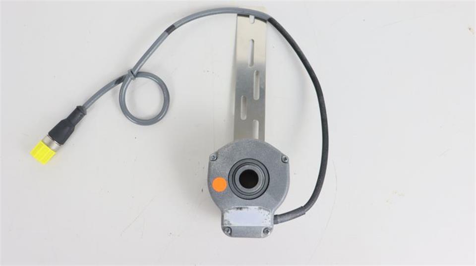 Baumer Inkrementale Drehgeber ITD 23 A4 Y2 128H BX K10SK4 S 14 HTL NEUWERTIG